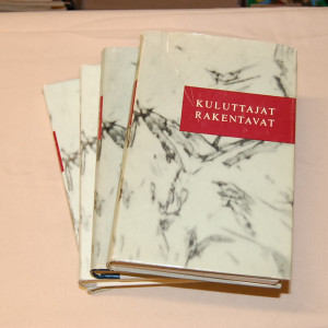 Kuluttajat rakentavat 1-4